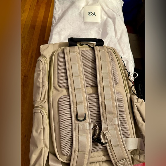 Y-3 Utility Bag. Brand new - Picture 2 of 3